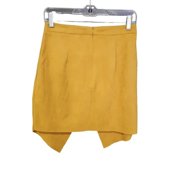 Do + Be Suede Wrap Mini Skirt Gold Size M - Picture 7 of 9